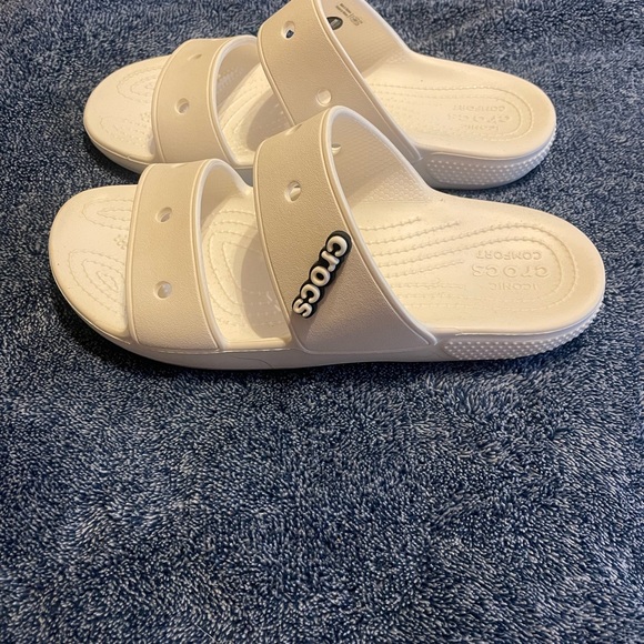 Crocs - Picture 4 of 5